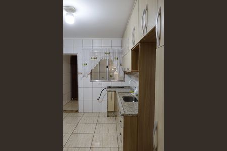 Casa para alugar com 350m², 4 quartos e 2 vagas Casa para alugar com 350m², 4 quartos e 2 vagasCozinha