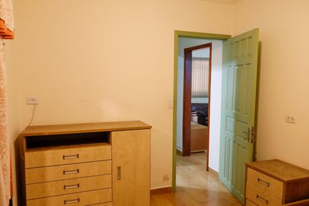 Casa para alugar com 350m², 4 quartos e 2 vagas Casa para alugar com 350m², 4 quartos e 2 vagasQuarto 3