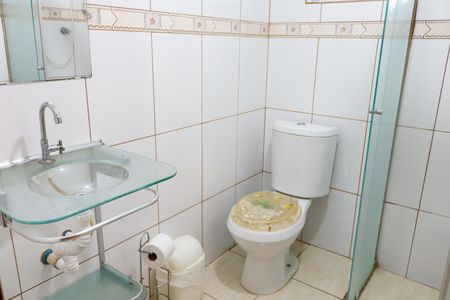 Casa para alugar com 350m², 4 quartos e 2 vagas Casa para alugar com 350m², 4 quartos e 2 vagasBanheiro