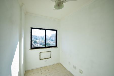 Apartamento à venda com 105m², 4 quartos e 2 vagas Apartamento à venda com 105m², 4 quartos e 2 vagasQuarto 3