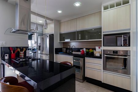 Apartamento à venda com 85m², 2 quartos e 2 vagasCozinha