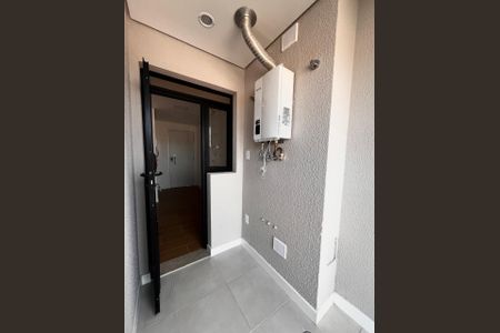 Apartamento à venda com 105m², 3 quartos e 2 vagas Apartamento à venda com 105m², 3 quartos e 2 vagasÁrea de Serviço