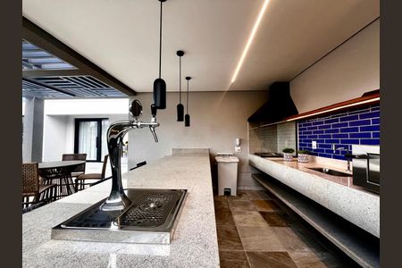 Apartamento à venda com 105m², 3 quartos e 2 vagas Apartamento à venda com 105m², 3 quartos e 2 vagasÁrea comum - Churrasqueira