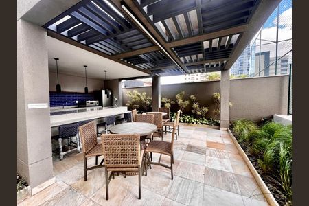 Apartamento à venda com 105m², 3 quartos e 2 vagas Apartamento à venda com 105m², 3 quartos e 2 vagasÁrea comum - Churrasqueira