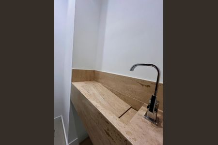 Apartamento à venda com 105m², 3 quartos e 2 vagas Apartamento à venda com 105m², 3 quartos e 2 vagasLavabo