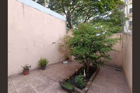 Casa à venda com 125m², 3 quartos e 1 vaga Casa à venda com 125m², 3 quartos e 1 vagaQuintal