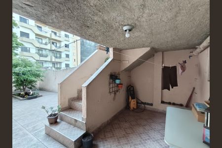 Casa à venda com 125m², 3 quartos e 1 vaga Casa à venda com 125m², 3 quartos e 1 vagaQuintal