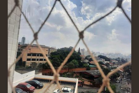 Apartamento à venda com 75m², 2 quartos e 1 vaga