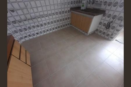 Apartamento à venda com 75m², 2 quartos e 1 vaga
