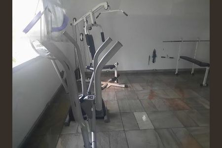 Apartamento à venda com 75m², 2 quartos e 1 vaga