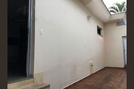 Casa à venda com 170m², 2 quartos e 3 vagas