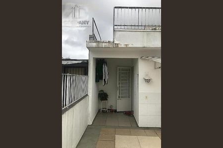Casa à venda com 121m², 3 quartos e 1 vaga