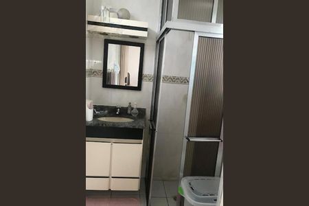 Casa à venda com 121m², 3 quartos e 1 vaga