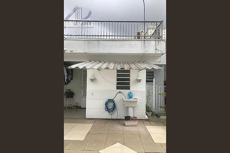 Casa à venda com 121m², 3 quartos e 1 vaga