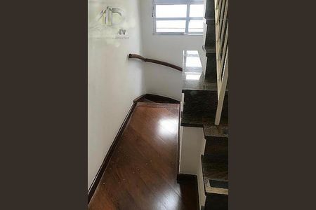 Casa à venda com 121m², 3 quartos e 1 vaga