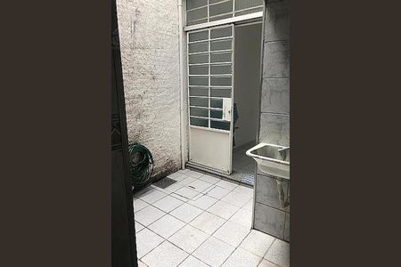 Casa à venda com 121m², 3 quartos e 1 vaga