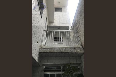Casa à venda com 121m², 3 quartos e 1 vaga