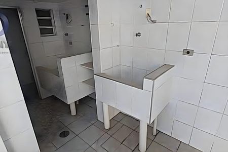 Casa à venda com 155m², 5 quartos e 2 vagas