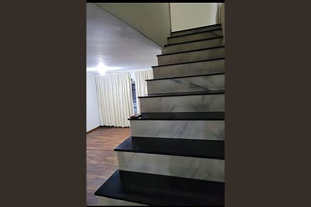 Casa à venda com 140m², 3 quartos e 2 vagas