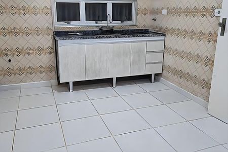 Casa à venda com 140m², 3 quartos e 2 vagas