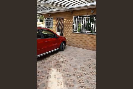 Casa à venda com 95m², 2 quartos e 2 vagas