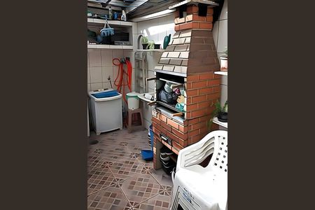 Casa à venda com 95m², 2 quartos e 2 vagas