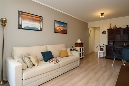 Apartamento à venda com 70m², 2 quartos e 1 vagaSala