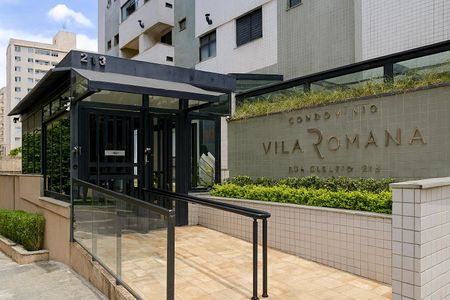 Apartamento à venda com 70m², 2 quartos e 1 vagaFachada