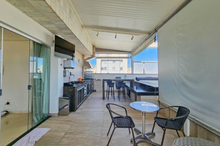 Apartamento à venda com 300m², 4 quartos e 3 vagasCobertura