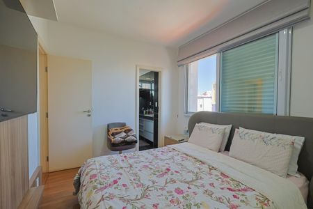 Apartamento à venda com 300m², 4 quartos e 3 vagasSuíte