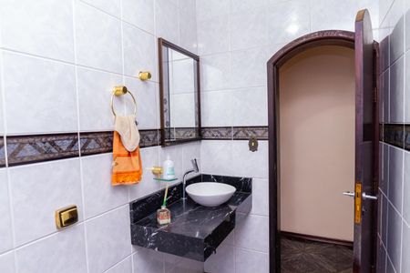 Casa à venda com 267m², 3 quartos e 6 vagasLavabo