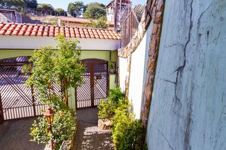 Casa à venda com 267m², 3 quartos e 6 vagasEntrada