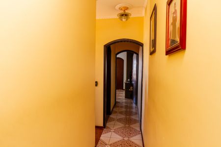 Casa à venda com 267m², 3 quartos e 6 vagasCorredor