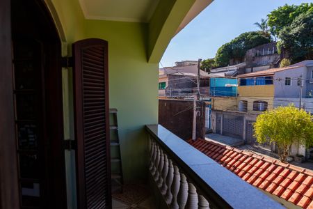 Casa à venda com 267m², 3 quartos e 6 vagasVaranda do Quarto 1