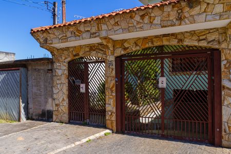 Casa à venda com 267m², 3 quartos e 6 vagasFachada