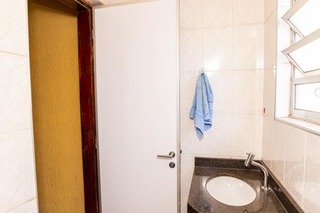 Casa à venda com 267m², 3 quartos e 6 vagasLavabo da Garagem