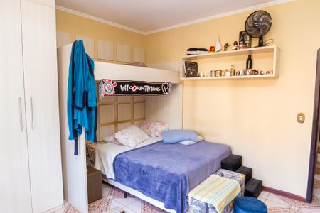 Casa à venda com 267m², 3 quartos e 6 vagasQuarto 1