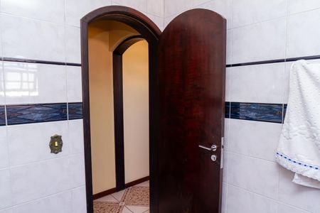 Casa à venda com 267m², 3 quartos e 6 vagasBanheiro Social