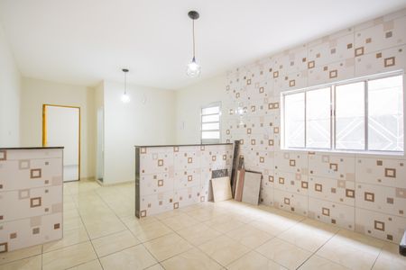 Casa para alugar com 80m², 1 quarto e 1 vaga Casa para alugar com 80m², 1 quarto e 1 vagaCozinha