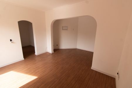Apartamento para alugar com 200m², 3 quartos e 2 vagas Apartamento para alugar com 200m², 3 quartos e 2 vagasSuíte