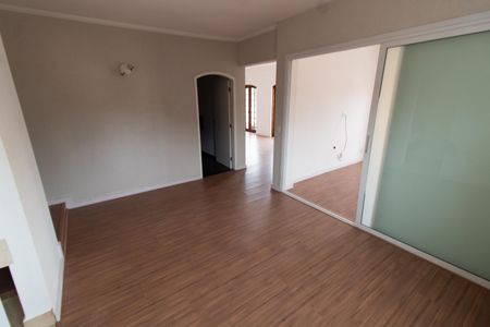 Apartamento para alugar com 200m², 3 quartos e 2 vagas Apartamento para alugar com 200m², 3 quartos e 2 vagasSala de Jantar