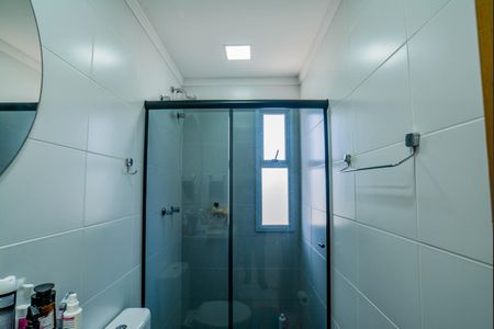 Apartamento à venda com 70m², 2 quartos e 2 vagas Apartamento à venda com 70m², 2 quartos e 2 vagasBanheiro da Suíte