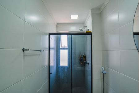 Apartamento à venda com 70m², 2 quartos e 2 vagas Apartamento à venda com 70m², 2 quartos e 2 vagasBanheiro Corredor