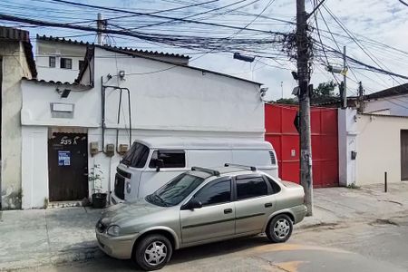 Apartamento para alugar com 60m², 3 quartos e sem vagaFachada