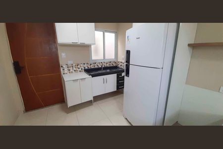 Cozinha de kitnet/studio para alugar com 1 quarto, 20m² em Vila Yolanda, Osasco