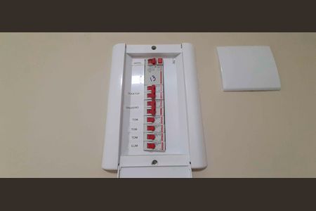 Studio para alugar com 20m², 1 quarto e sem vaga Studio para alugar com 20m², 1 quarto e sem vagaQuadro de Luz