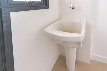 Apartamento à venda com 79m², 2 quartos e 2 vagas Apartamento à venda com 79m², 2 quartos e 2 vagasÁrea de Serviço