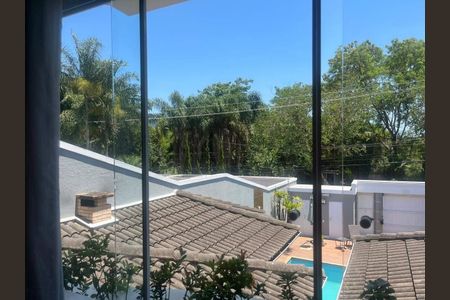 Casa à venda com 378m², 5 quartos e 4 vagas