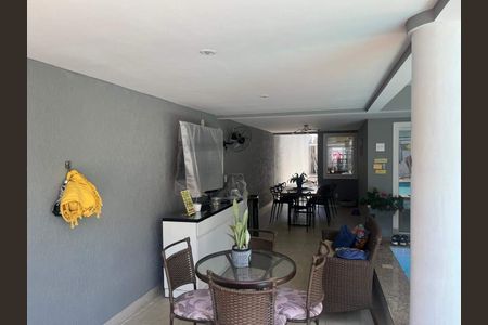 Casa à venda com 378m², 5 quartos e 4 vagas