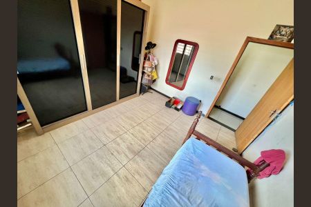 Casa à venda com 370m², 8 quartos e 10 vagasQuarto 2